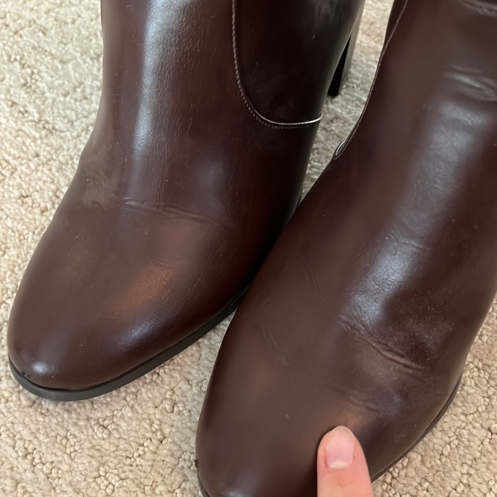 Brown boots - Picture 4 of 5